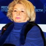 Милая домашняя бабушка: фото Тарасовой без марафета шокировало народ