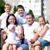 Дума приняла поправки о новых мерах поддержки семей с детьми