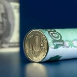 Аналитик Маслов назвал условие роста курса рубля