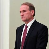 Украинский политолог посоветовал Зеленскому выгнать Медведчука