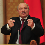 Призывы Лукашенко открыть границы в разгар пандемии расценят как угрозу здоровью – эксперт Орловский