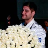 Назло Бузовой: Манукяна заметили в лимузине с пятью красотками 