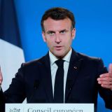 Французы осудили Макрона за выпад против России: Выставляет на посмешище свою страну