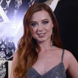 Из-за дочери Савичева решилась покинуть Россию