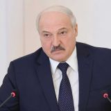 Киев увидел угрозу в словах Лукашенко о возможности открыть авиасообщение Белоруссии и Крыма