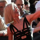 Жарче некуда: Гагарина блеснула обнаженной грудью