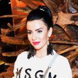 Заставлял мастурбировать при людях в 16 лет: солистка 