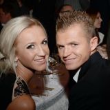 Удравший от плоской Бузовой Тарасов схватился за женскую грудь: Двойной праздник