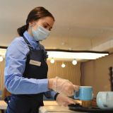 Московские рестораторы предложили властям эксперимент по организации COVID-free зон