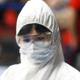 Собянин рассказал, что при низких титрах после давней прививки есть вероятность заражения новым штаммом