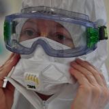 Свыше 20 тысяч заражений за сутки: ученые дали прогноз по коронавирусу в России