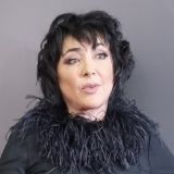 Антиклимакс: Лолита в колготках и без платья устроила дерзкую провокацию в центре Москвы 