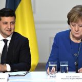 Украинские эксперты: европейские страны начали воспринимать Крым и Донбасс частью России