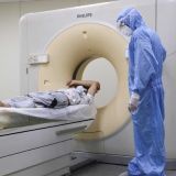 Суточная смертность от коронавируса в России вновь обновила рекорд