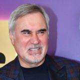 Меладзе закидали камнями после концерта для сына Лукашенко