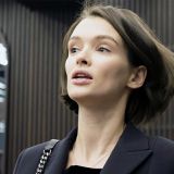 Замученная Паулина Андреева сняла обручальное кольцо