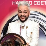Киркоров выступил с угрозами после вопроса о скандале с Крапивиной: Порву в клочья