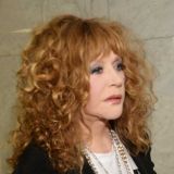 Дочь Пугачевой утерла нос 50-летней сестре