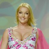 Заговорившая о счастье Волочкова довела россиян до экстаза