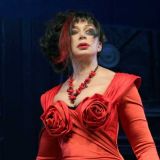 Был голый и в носках: Васильева ответила на слухи о романе с женатым Гаркалиным