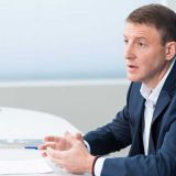 Турчак предложил организовать отдых детей медиков из 