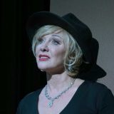 Елена Яковлева стесняется пупырчатого от уколов лица