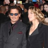 Миллионы долларов: растоптавшая карьеру Деппа бывшая жена с треском провалилась