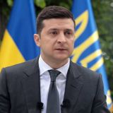 Зеленский призвал русских уезжать из Донбасса