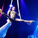 Шпагаты уже не помогают: Волочкова обнажила грудь перед камерами