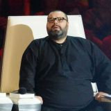 Фадеев показал вставшую на колени жену