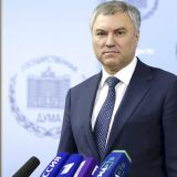 Володин поздравил работников авиации с Днем воздушного флота