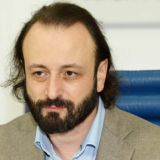 Оставивший родившую Арзамасову Авербух сообщил о проблеме