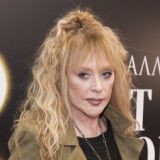 Появившаяся в обтягивающих брюках Пугачева произвела фурор: Была не одна