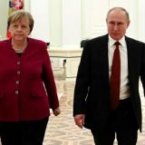Стали известны темы переговоров Путина и Меркель