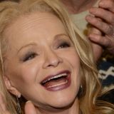 Растоптанная за дряблую промежность Долина плюнула в россиян: Убогие люди!