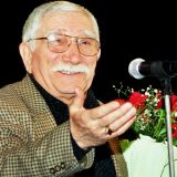 Безногий карлик-инвалид: народ в шоке от памятника для могилы Джигарханяна