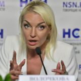 Опозоренная Волочкова назвала имя снявшего ее без трусов врага
