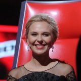 Бросивший Пелагею с ребенком хоккеист женился на дочке миллионера 