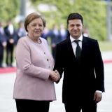 Политолог Бортник: Зеленского не устроило то, что привезла Меркель из Москвы в Киев