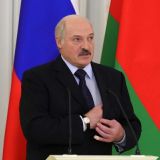 Белорусы просят Лукашенко признать Крым