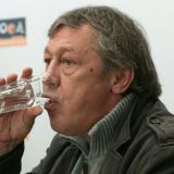 Ефремов из тюрьмы помогает бывшей жене справиться с большим горем