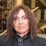 Внезапно пропавшего Леонтьева застукали бегущим от врачей