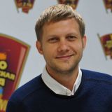 Теряющему слух Корчевникову не смогли помочь: Нести болезнь как крест