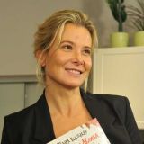 Киш с семгой и шпинатом: рецепт от Юлии Высоцкой