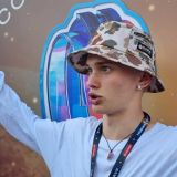 Зачем забивать голову: отсутствие образования не волнует 19-летнего блогера-миллионера Милохина