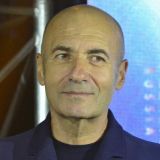 Крутой отправил потерявшего мать сына на ДНК-тест 