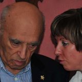 В третий раз за 20 лет: севшая вдова Этуша обратилась к народу за помощью