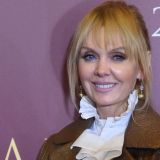 Валерию в кожаных шортах застукали в ночном клубе