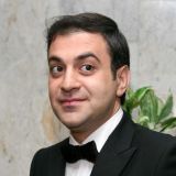 Раскрыты причины ухода Мартиросяна