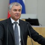 Володин ревакцинировался и призвал новых депутатов Госдумы сделать прививку от коронавируса